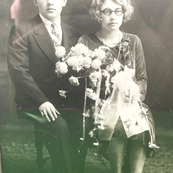 Antique 1920s Framed Photo Man Woman Wedding Roaring Twenties Ornate Wood Frame - Picture 5 of 12